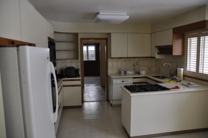 kitchen before