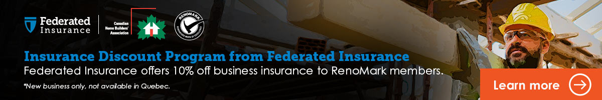 A construction worker in a hard hat appears on the right. Text promotes a 10% insurance discount for RenoMark members from Federated Insurance. Logos and a Learn more button are also shown.